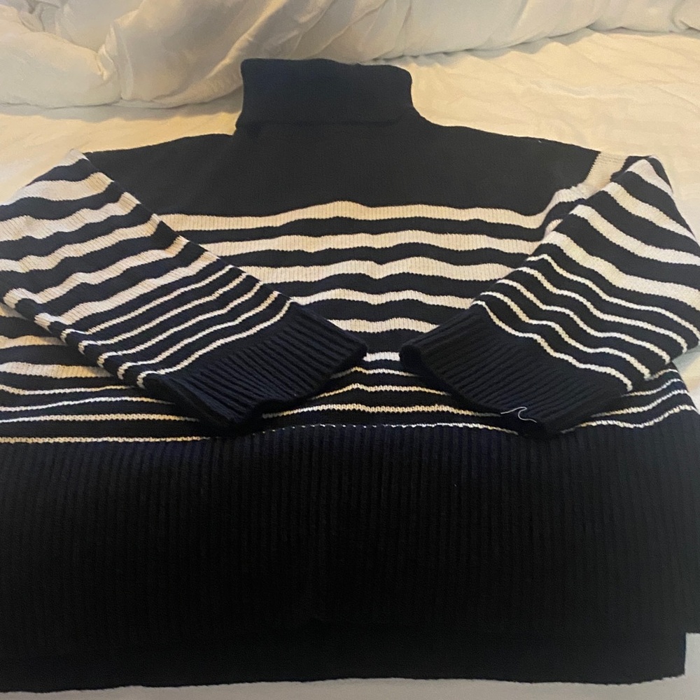Loft sweater